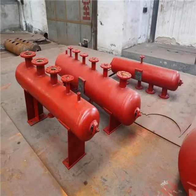 边坝分集水器安装高度